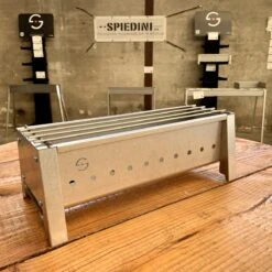 Spiedini Saté-bbq Bali 40 Mini - Kleine, Smalle Houtskoolbarbecue Met Horizontaal Rooster Voor Sate Of Andere Spiesjes - 40 Cm Lang, 11 Cm Breed, 14 Cm Hoog - Ideaal Voor Tuin- Of Open Haard, Of Balkon - Materiaal: Gealuminiseerd Ijzer -Heng Kookserie Winkel 1200x1200 325