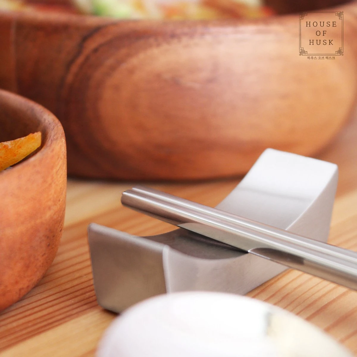 House of Husk 1 Persoons Chopstick Lepel Set - 1 Paar Metalen Koreaanse Eetstokjes - Inclusief Eetlepel en Houder - RVS - Metaal - Eetstokjes - Koreaans - Vaatwasserbestendig - Sushi Chopsticks - Noodles - Zilver House Of Husk 1 Persoons Chopstick Lepel Set - 1 Paar Metalen Koreaanse Eetstokjes - Inclusief Eetlepel En Houder - RVS - Metaal - Eetstokjes - Koreaans - Vaatwasserbestendig - Sushi Chopsticks - Noodles - Zilver -Heng Kookserie Winkel 1200x1200 35