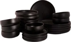 Maastricht Porselein Serviesset Universe Porselein 6-persoons 24-delig Zwart 15 Maastricht Porselein Serviesset Universe Porselein 6-persoons 24-delig Zwart -Heng Kookserie Winkel 1200x707 2