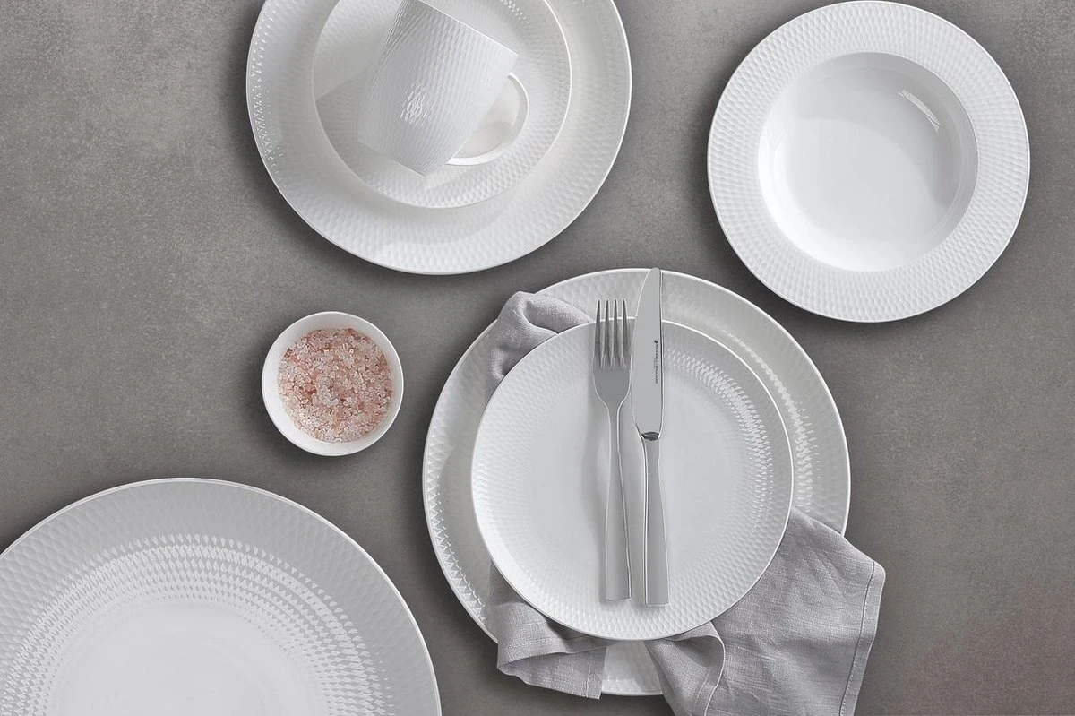 Maxwell & Williams Diamonds Round - Serviesset 30-delig Maxwell & Williams Diamonds Round - Serviesset 30-delig -Heng Kookserie Winkel 1200x799 23