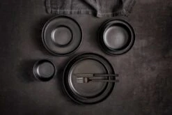 Maastricht Porselein Serviesset Universe Porselein 6-persoons 24-delig Zwart 8 Maastricht Porselein Serviesset Universe Porselein 6-persoons 24-delig Zwart -Heng Kookserie Winkel 1200x800 21