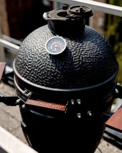 The Bastard Urban Medium - Kamado Barbecue - Kamado BBQ 9 The Bastard Urban Medium - Kamado Barbecue - Kamado BBQ -Heng Kookserie Winkel 960x1200 1